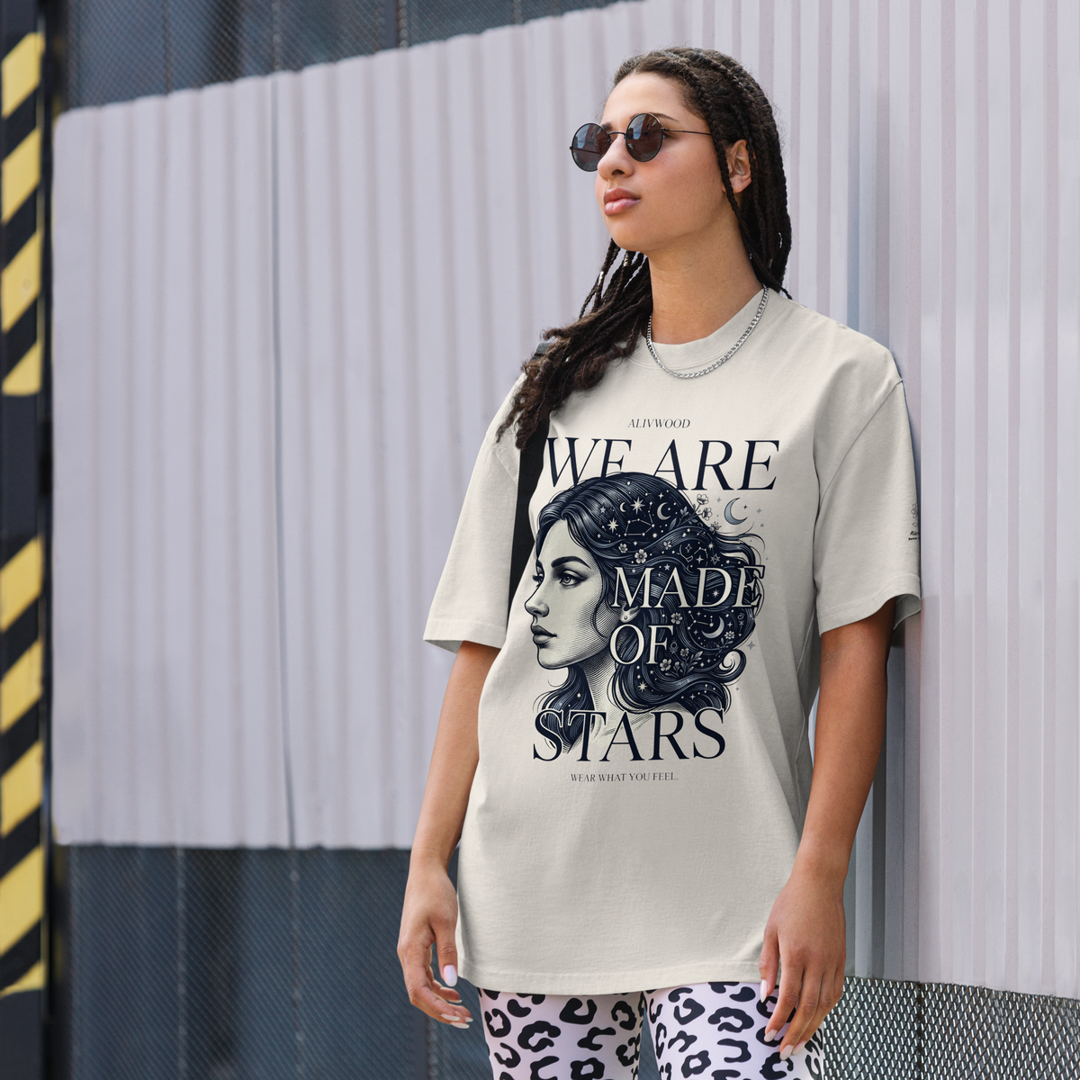 We are made of Stars Oversized faded t-shirt - Alivwood