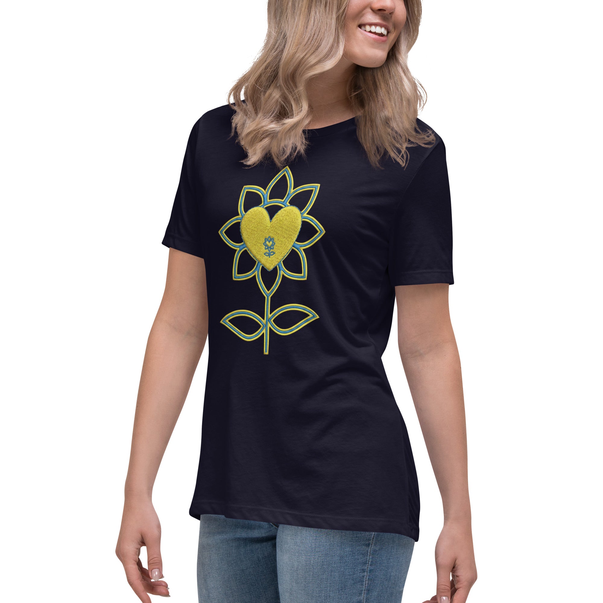 Flower Women's Relaxed T-Shirt UA - Alivwood